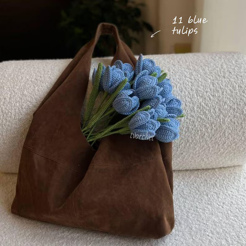 BLUY HANDMADED TULIPS