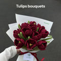 red tulip bouquet